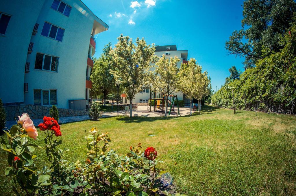 Gt Green Fort Beach Apartments Sunny Beach Exterior foto